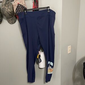 Women’s Disney dumbo leggings